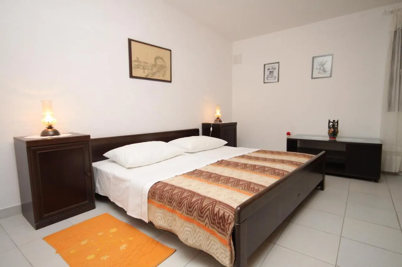 Apartments With A Parking Space Tar, Porec - 6948 Tar-Vabriga Croatia