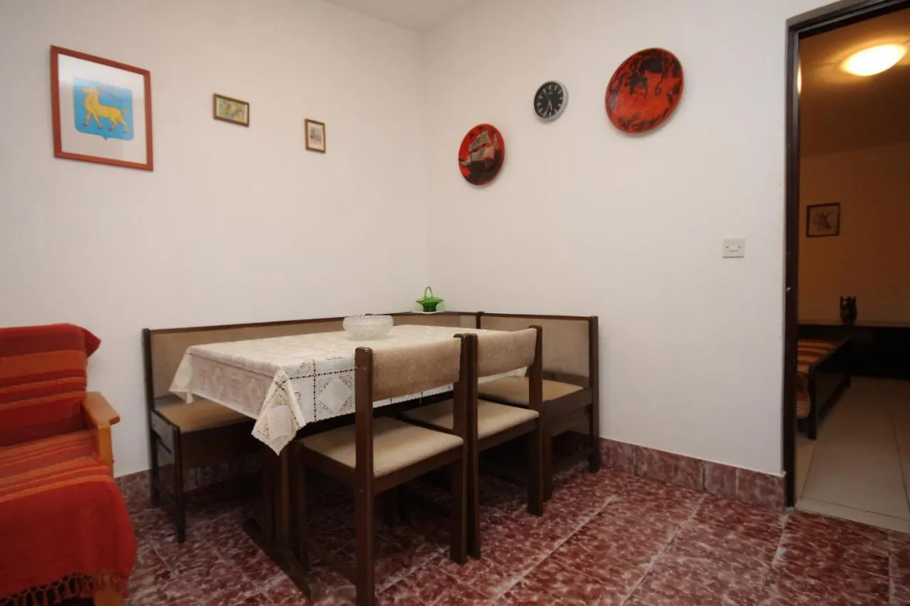 Apartments With A Parking Space Tar, Porec - 6948 Tar-Vabriga