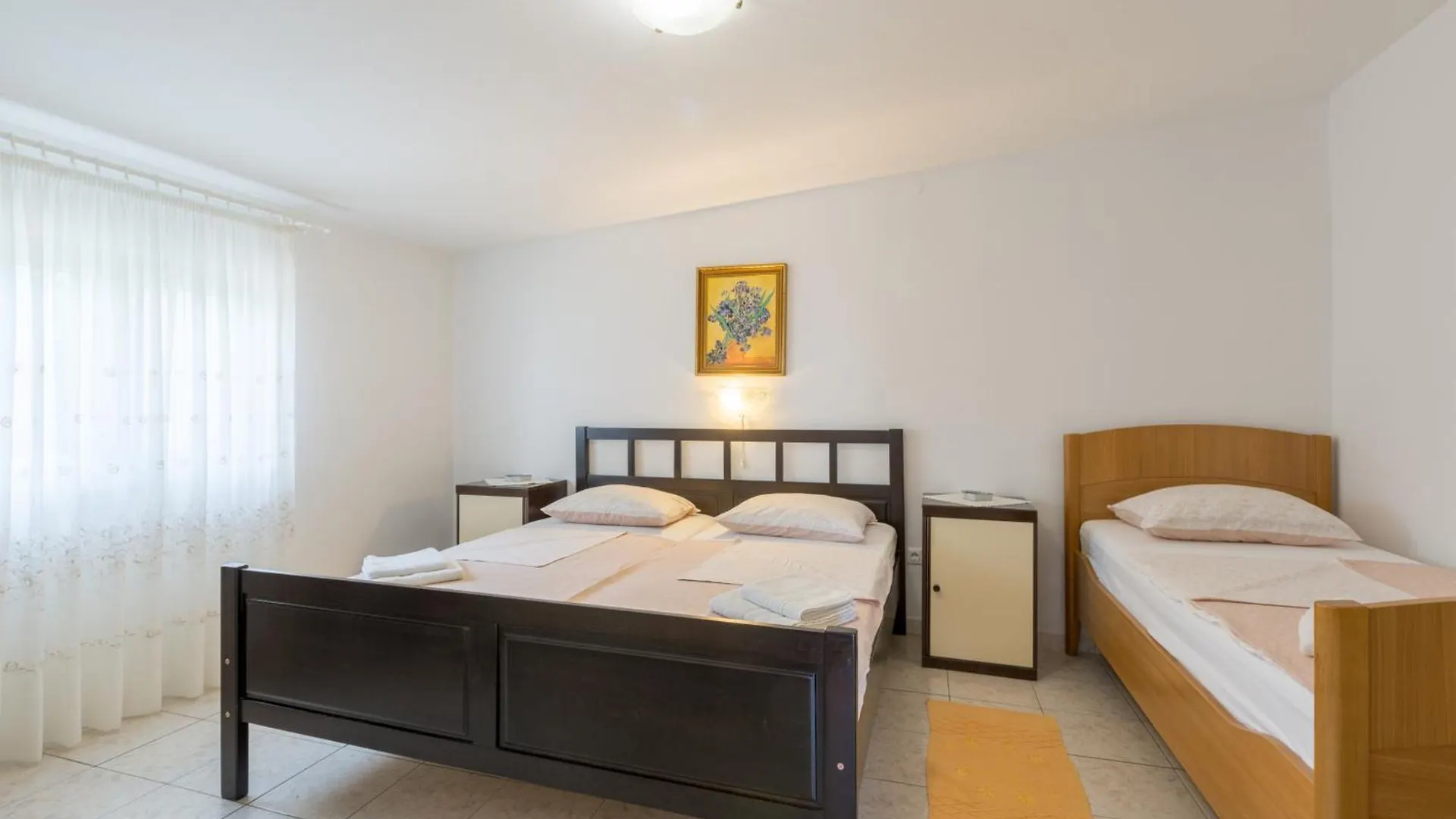 Apartments With A Parking Space Tar, Porec - 6948 Tar-Vabriga 0*,  Croatia
