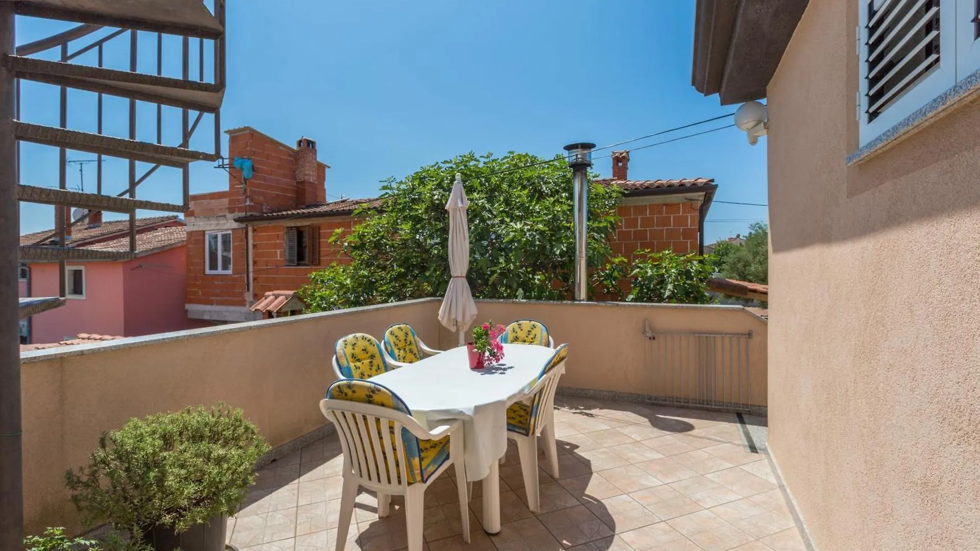 Apartments With A Parking Space Tar, Porec - 6948 Tar-Vabriga Croatia